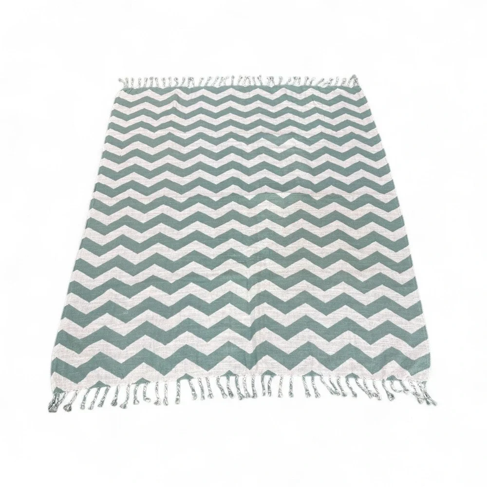 World Market Throw Blanket Green White Chevron‎ Cotton Fringe Accent 50x60